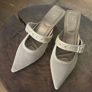 Cozy Island Beige Women's Mules